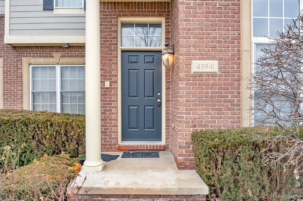 45941 GRAYSTONE Lane, Canton, MI 48187 — Photo 3