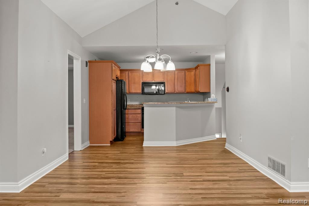 45941 GRAYSTONE Lane, Canton, MI 48187 — Photo 10