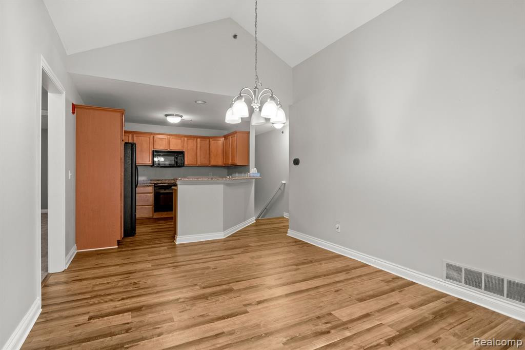 45941 GRAYSTONE Lane, Canton, MI 48187 — Photo 11