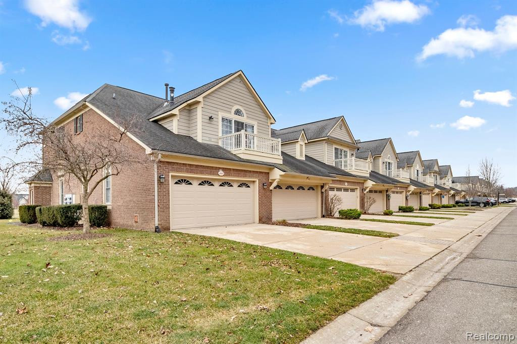 45941 GRAYSTONE Lane, Canton, MI 48187 — Photo 38
