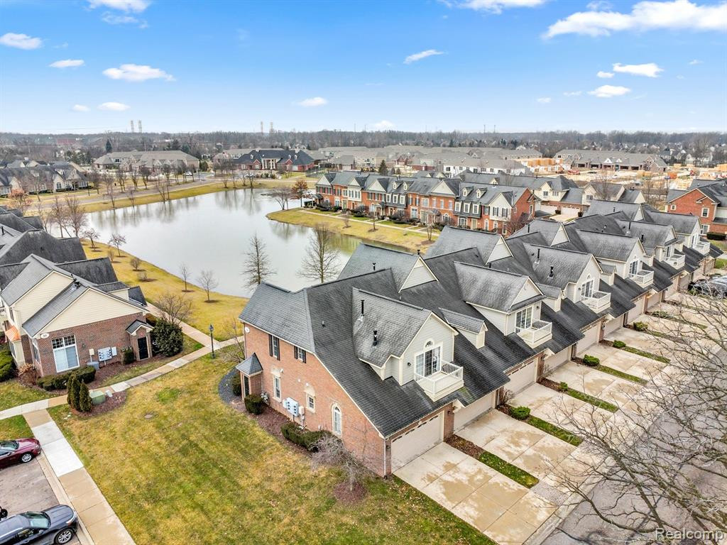 45941 GRAYSTONE Lane, Canton, MI 48187 — Photo 39