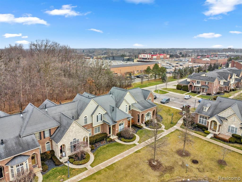 45941 GRAYSTONE Lane, Canton, MI 48187 — Photo 42