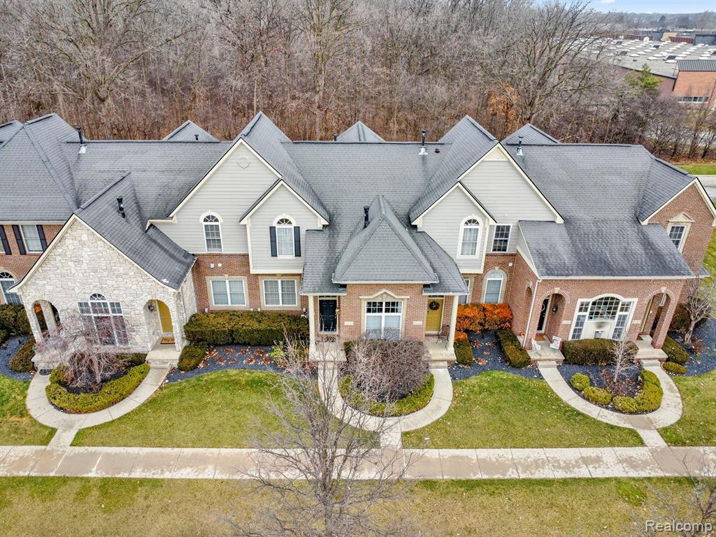 45941 GRAYSTONE Lane, Canton, MI 48187 — Photo 44