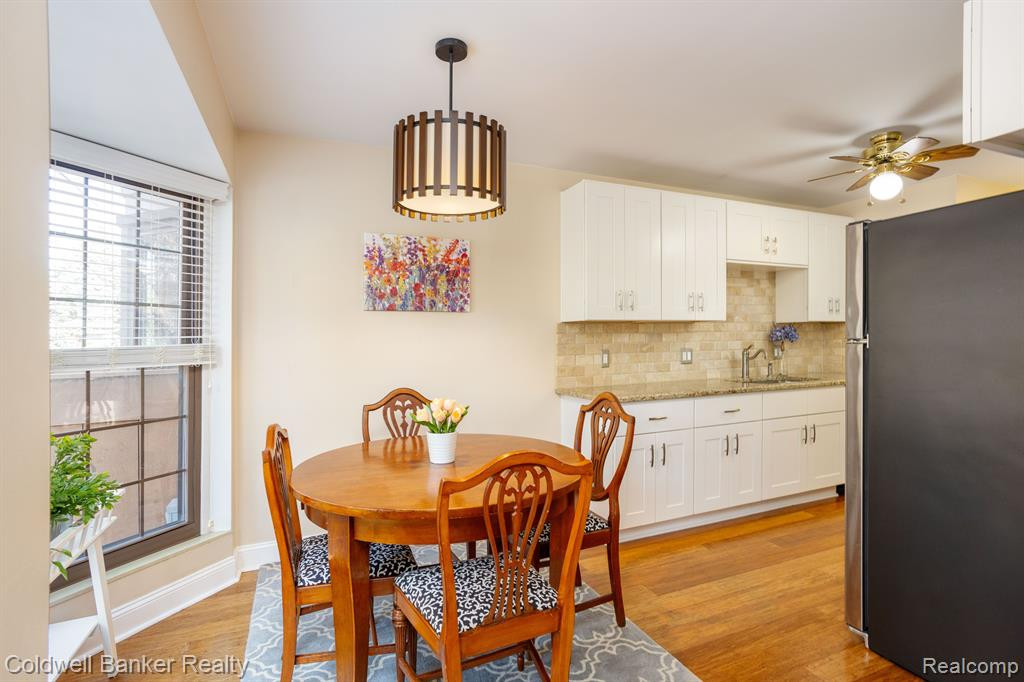 22353 PEACHTREE, Novi, MI — Photo 11
