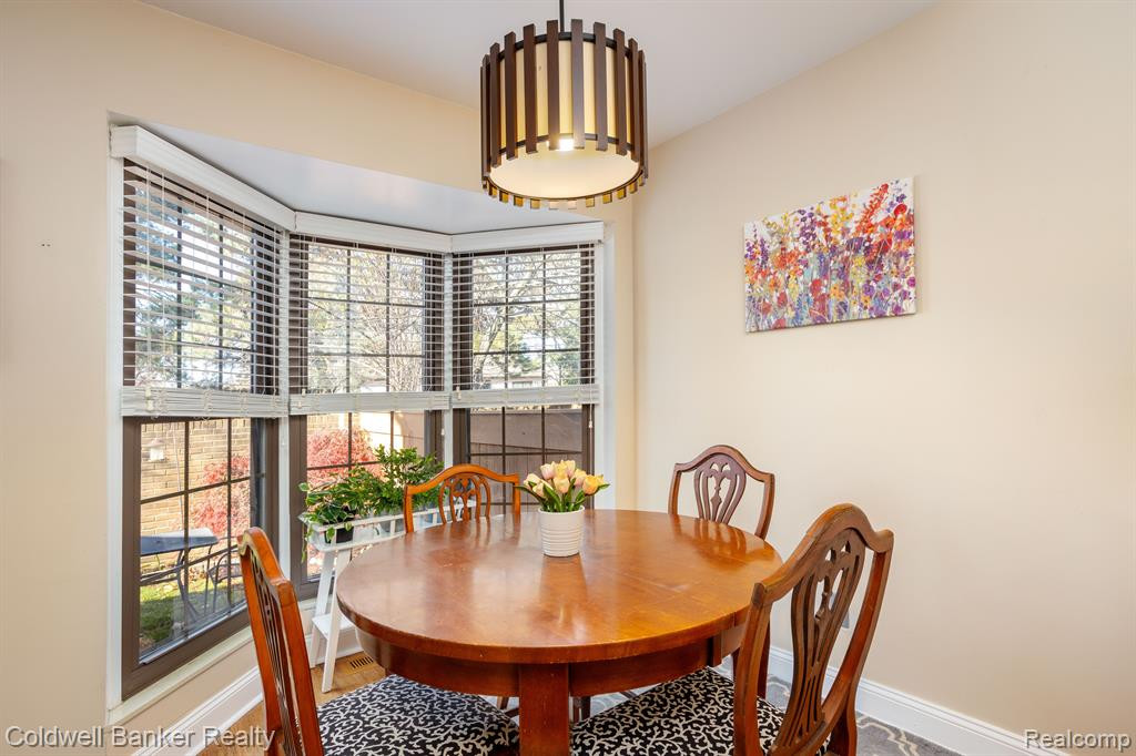 22353 PEACHTREE, Novi, MI — Photo 12