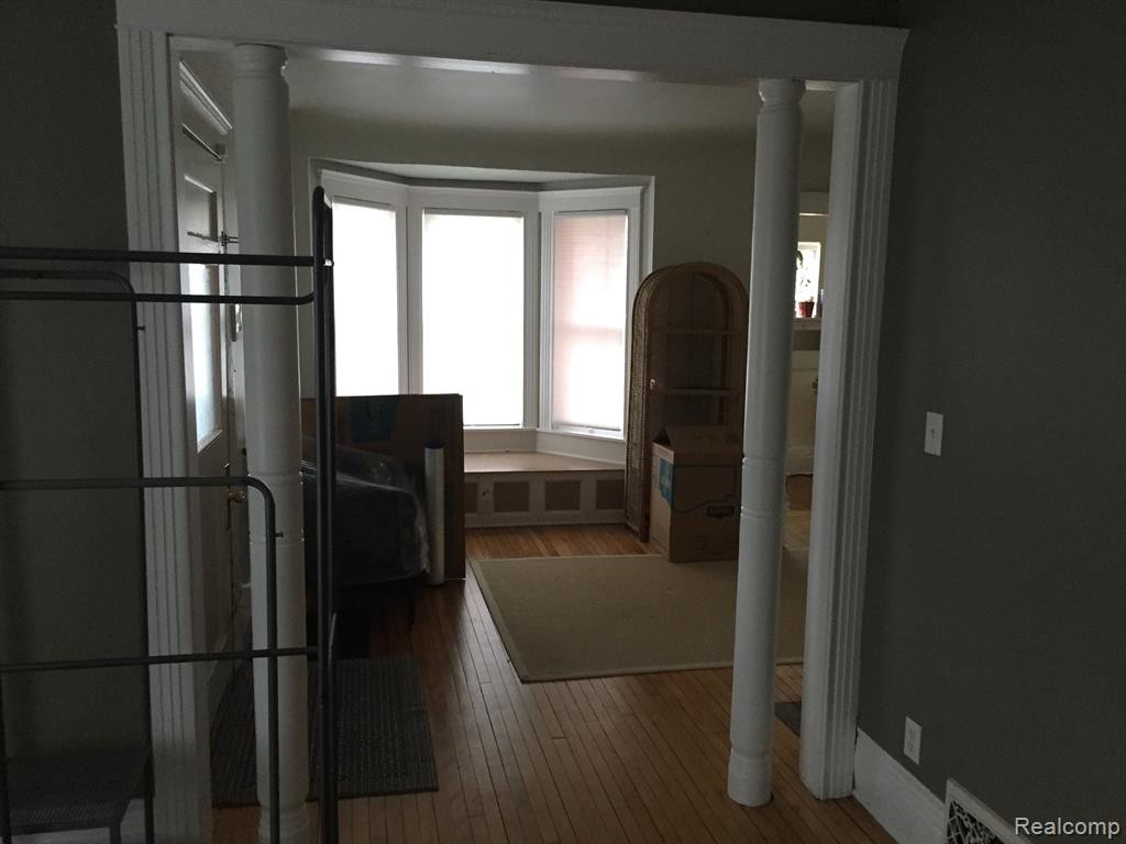 814 SEDGWICK Street, Port Huron, MI 48060 — Photo 19