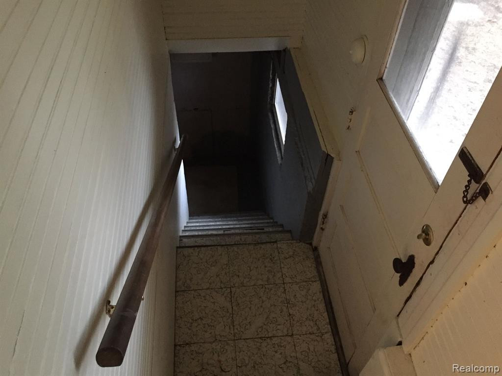 814 SEDGWICK Street, Port Huron, MI 48060 — Photo 42