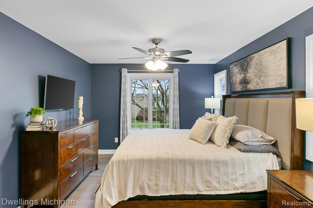 24355 SURFSIDE Road, Novi, MI — Photo 17