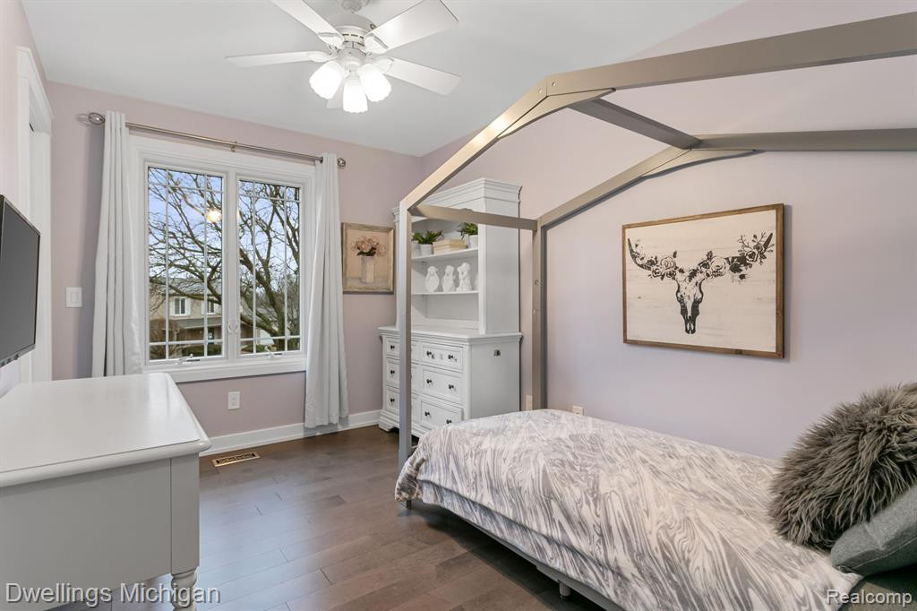 24355 SURFSIDE Road, Novi, MI — Photo 23