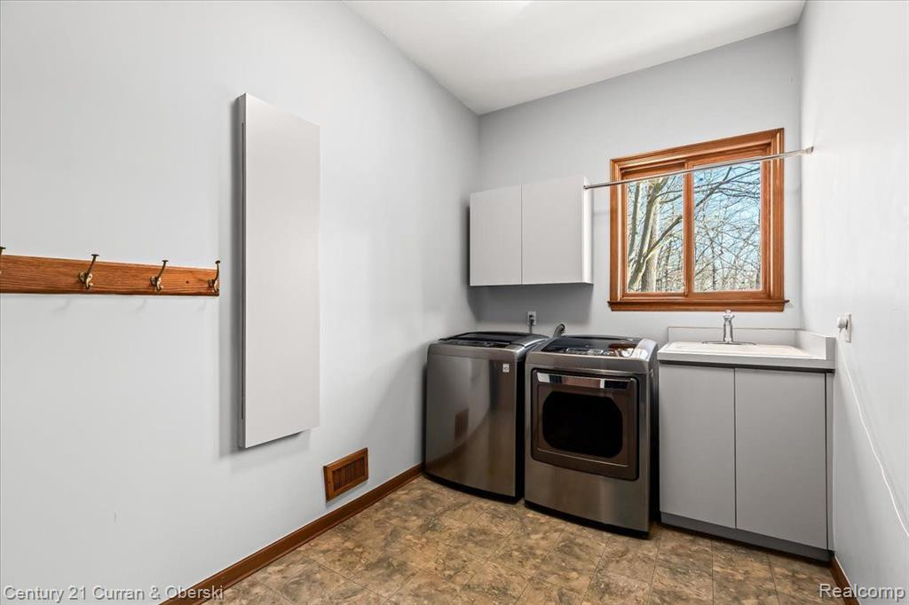 20148 LONGRIDGE Road, Northville, MI 48167 — Photo 14