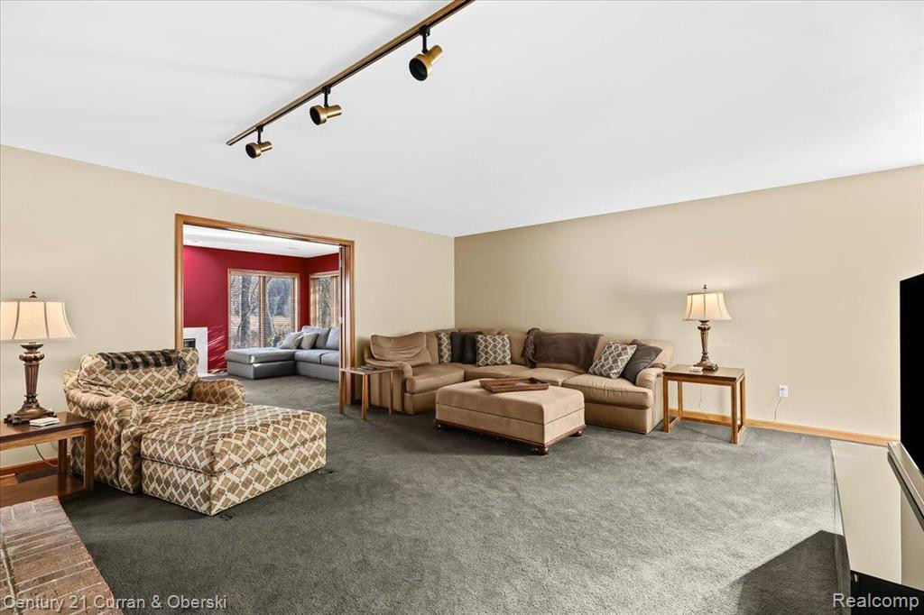 20148 LONGRIDGE Road, Northville, MI 48167 — Photo 21