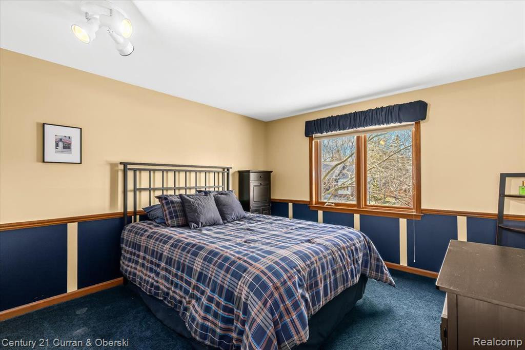 20148 LONGRIDGE Road, Northville, MI 48167 — Photo 33