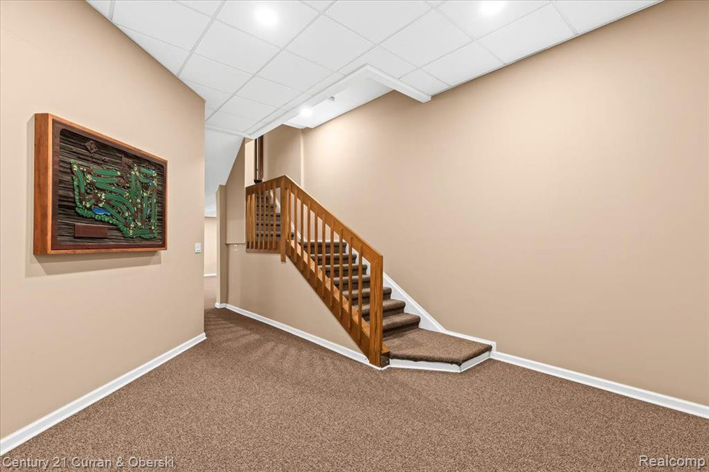 20148 LONGRIDGE Road, Northville, MI 48167 — Photo 36