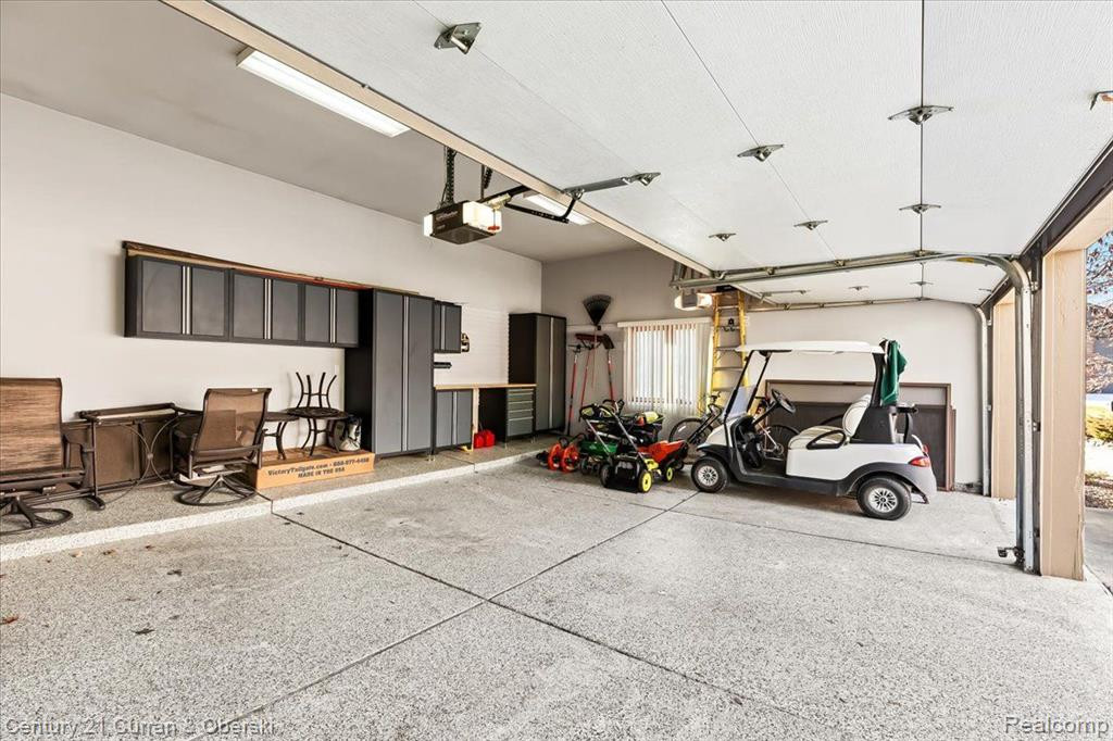 20148 LONGRIDGE Road, Northville, MI 48167 — Photo 44