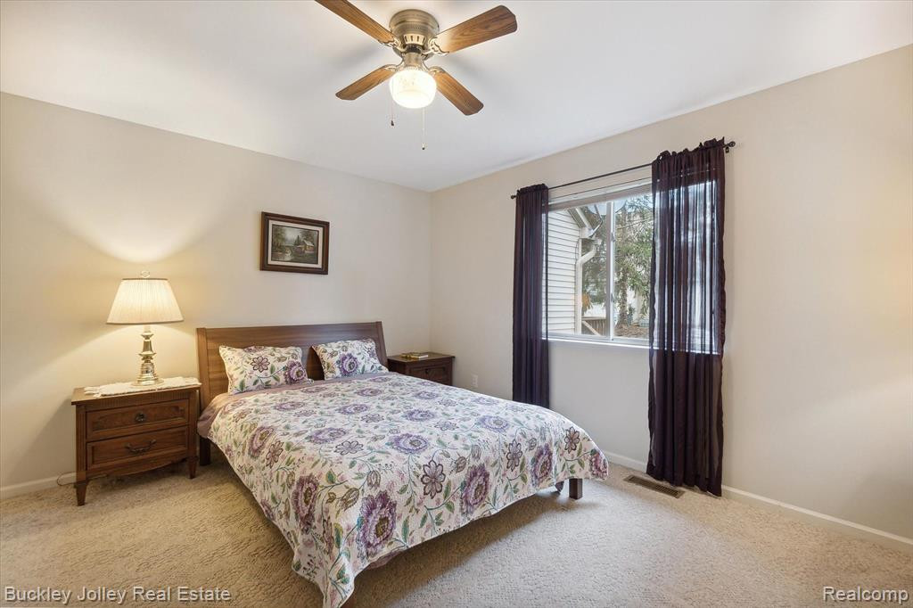 269 REDMAPLE Lane, 19, Brighton, MI 48116 — Photo 7
