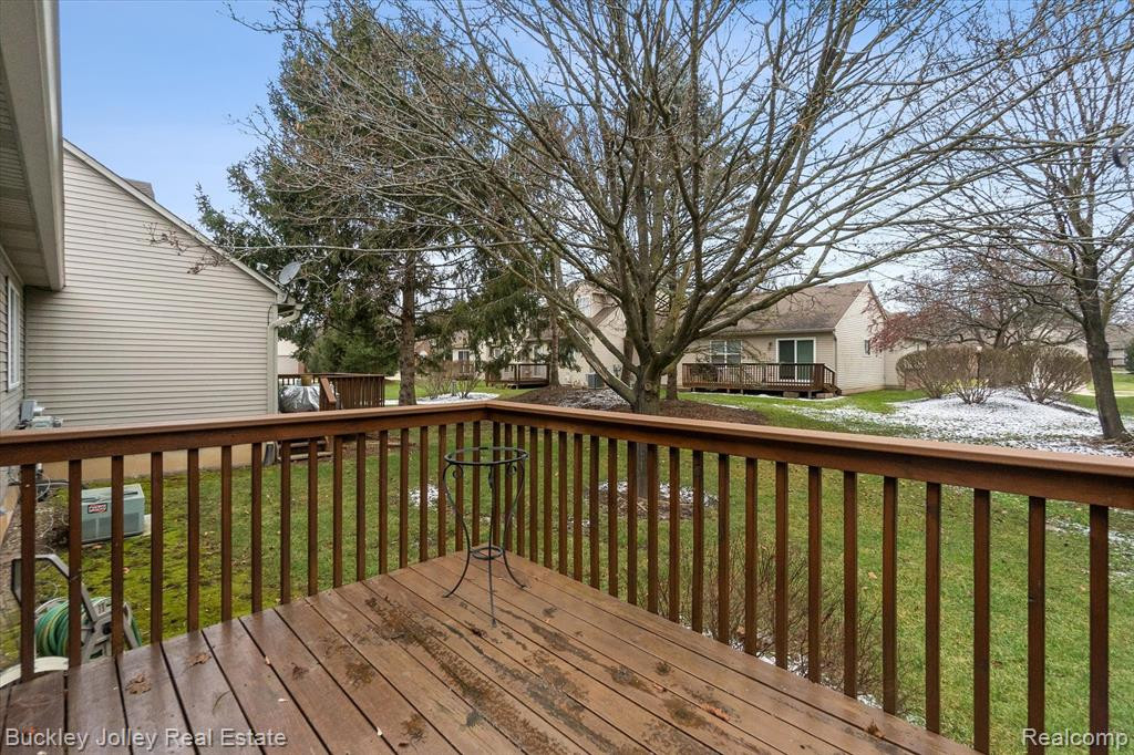 269 REDMAPLE Lane, 19, Brighton, MI 48116 — Photo 19