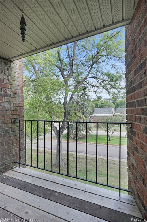 1005 STRATFORD Lane, Bloomfield Hills, MI 48304 — Photo 31