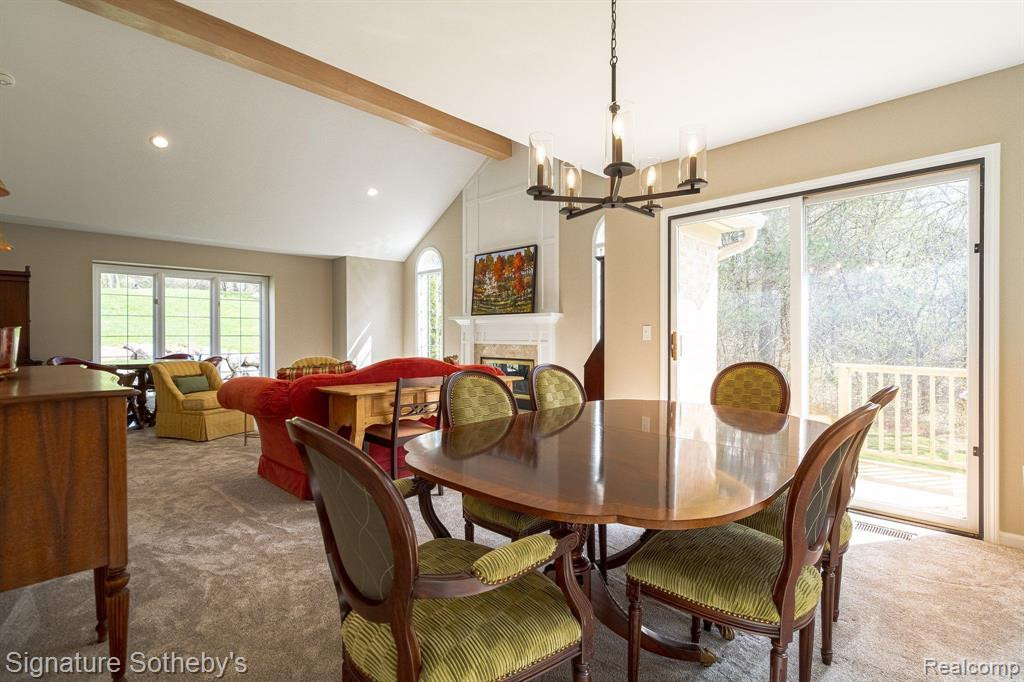 2377 HICKORY GLEN Drive, Bloomfield Hills, MI 48304 — Photo 4