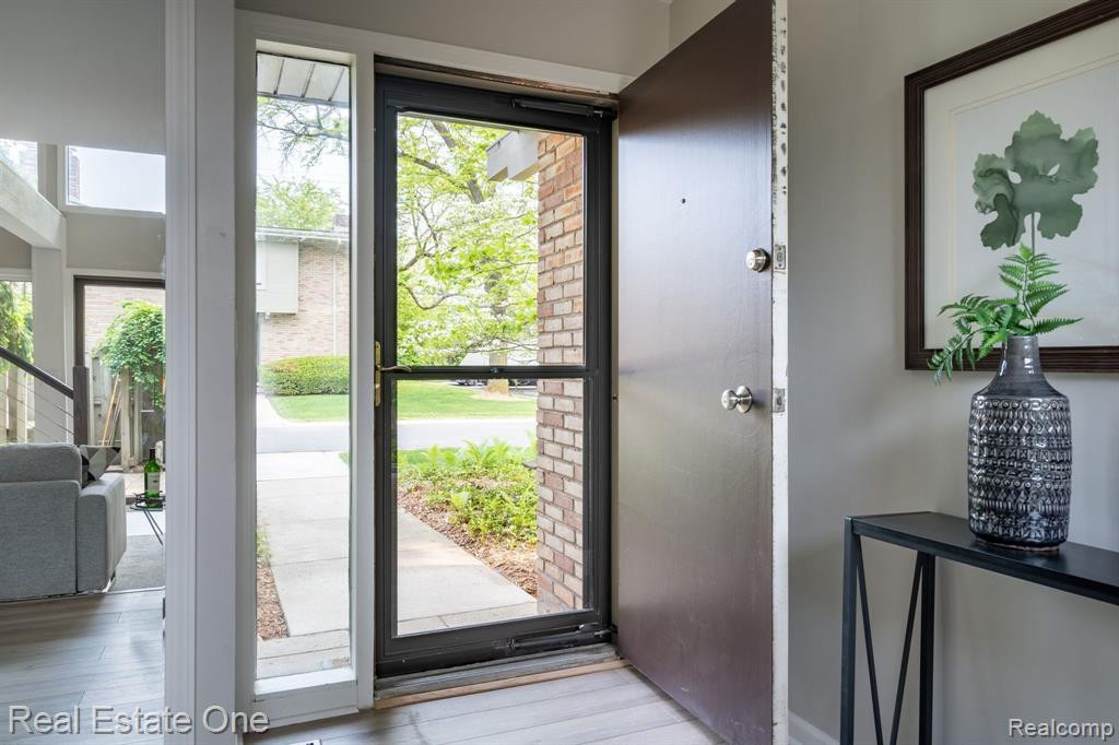390 CONCORD, Bloomfield Hills, MI 48304 — Photo 3