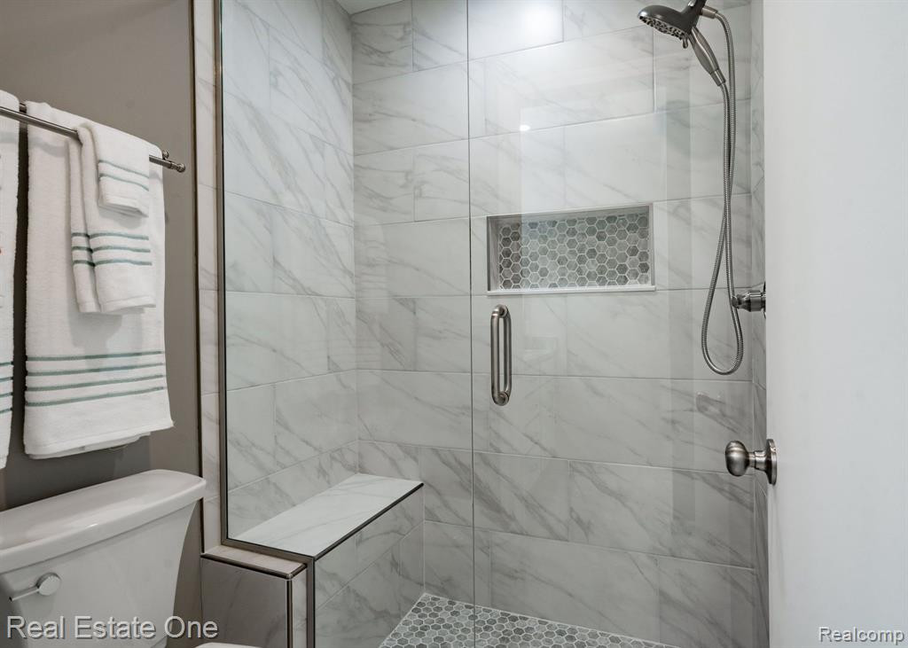 390 CONCORD, Bloomfield Hills, MI 48304 — Photo 23