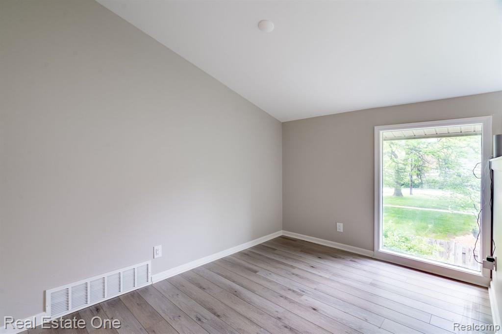 390 CONCORD, Bloomfield Hills, MI 48304 — Photo 24