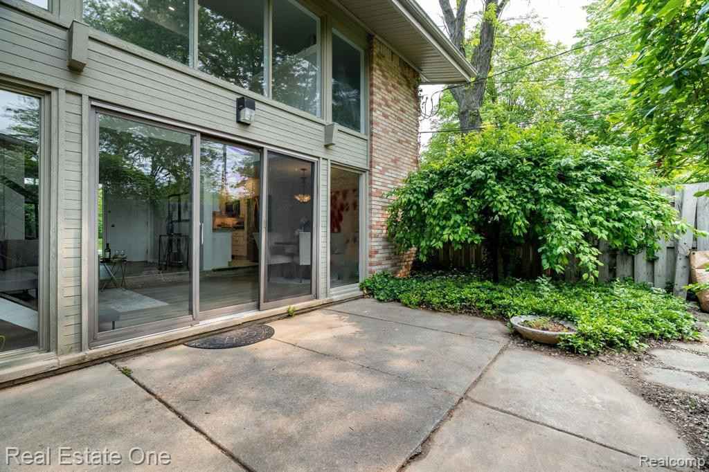 390 CONCORD, Bloomfield Hills, MI 48304 — Photo 26