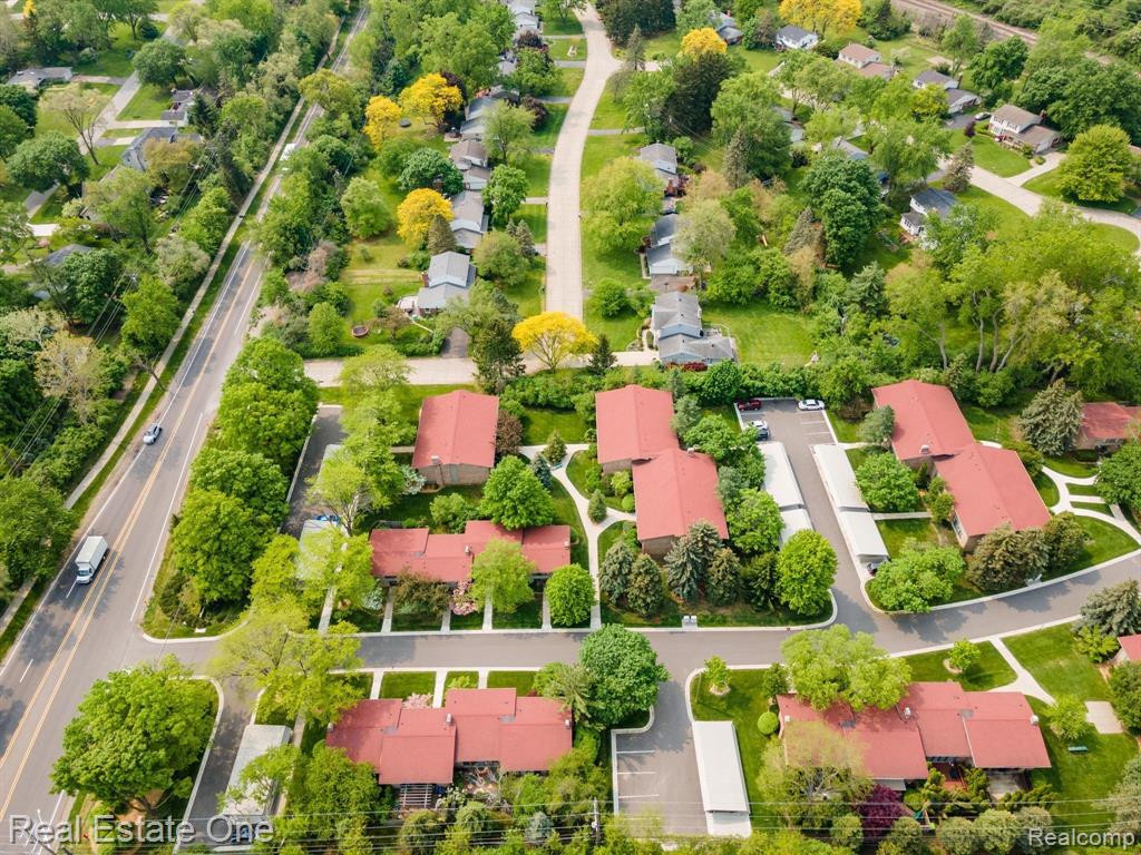 390 CONCORD, Bloomfield Hills, MI 48304 — Photo 32