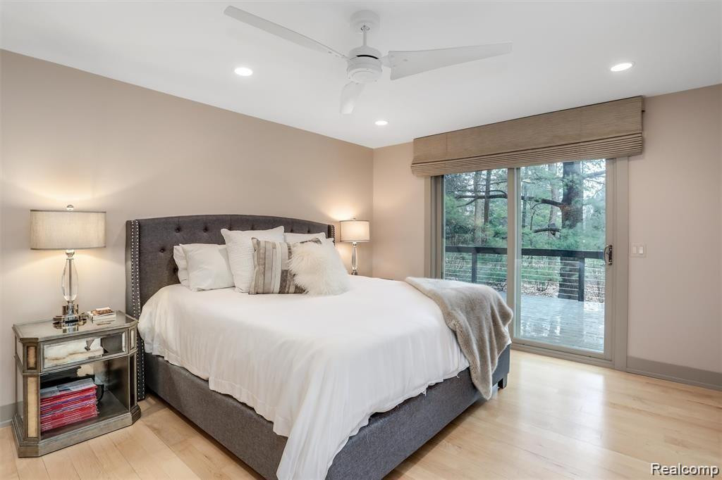 1034 STRATFORD PL, Bloomfield Hills, MI 48304 — Photo 16