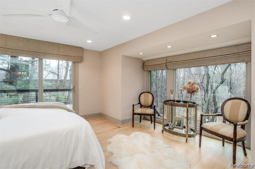 1034 STRATFORD PL, Bloomfield Hills, MI 48304 — Photo 17