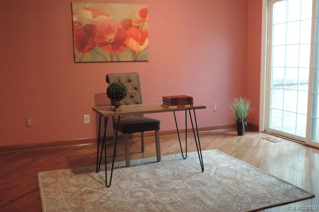 2414 HICKORY GLEN Drive, Bloomfield Hills, MI 48304 — Photo 16