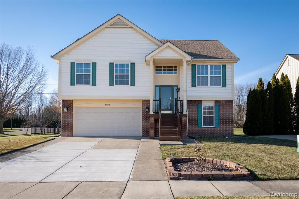 6592 SUMMERDALE Circle W, Ypsilanti, MI 48197 — front exterior