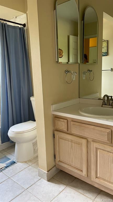 760 E FOX HILLS Drive, Bloomfield Hills, MI 48304 — Photo 10