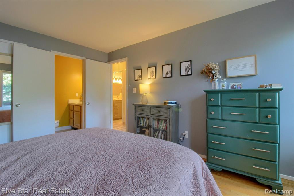 366 Concord, 2, Bloomfield Hills, MI 48304 — Photo 10