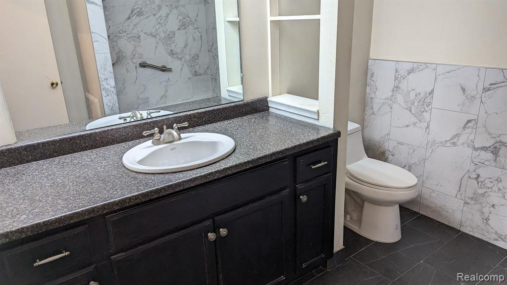 508 FOX HILLS Drive N, A-6, Bloomfield Hills, MI 48304 — Photo 10