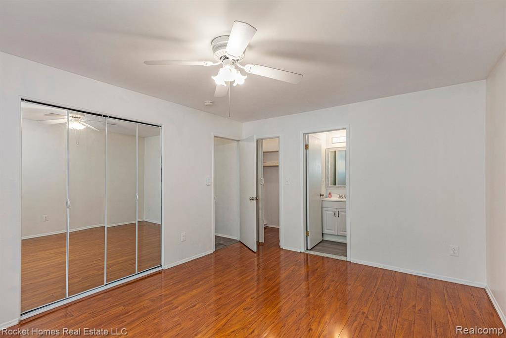 674 E Fox Hills Drive, Bloomfield Hills, MI 48304 — Photo 12
