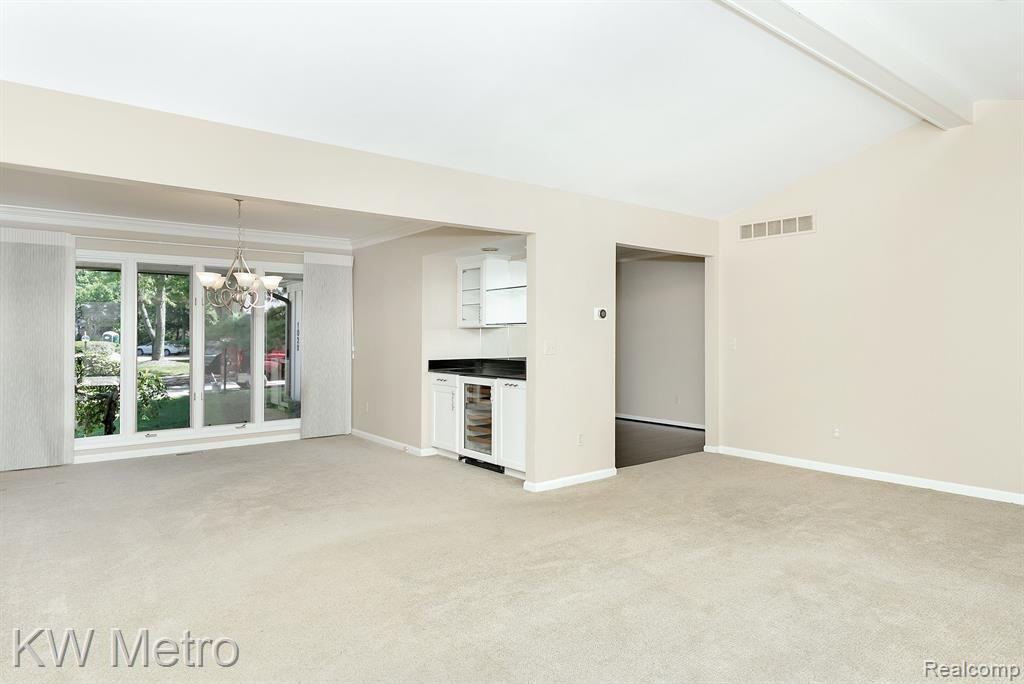 1029 STRATFORD Place, Bloomfield Hills, MI 48304 — Photo 7