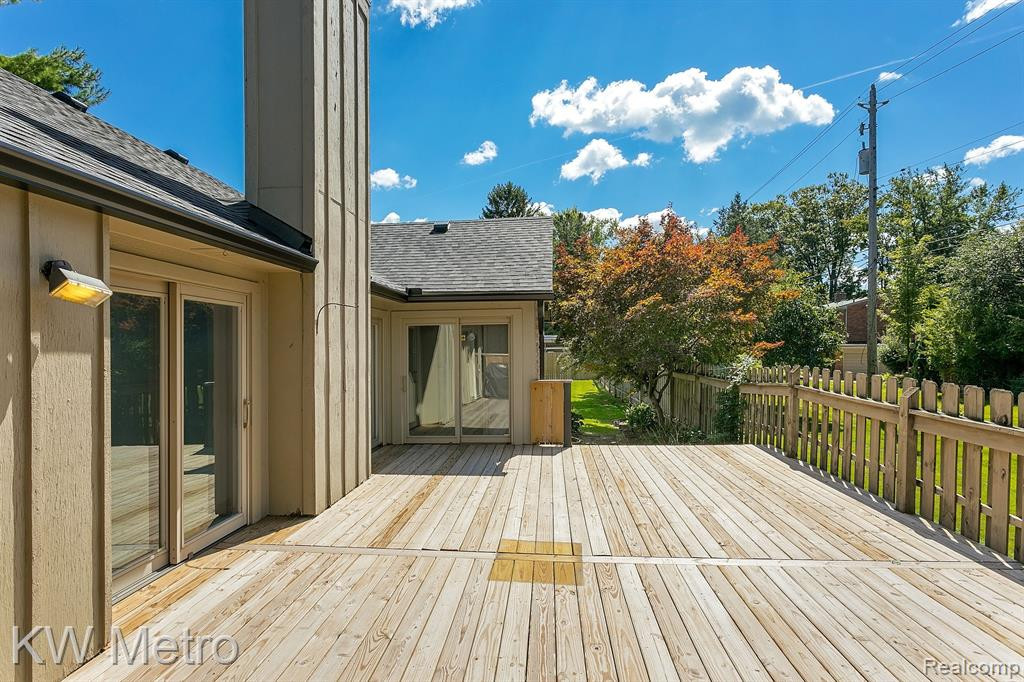 1029 STRATFORD Place, Bloomfield Hills, MI 48304 — Photo 24