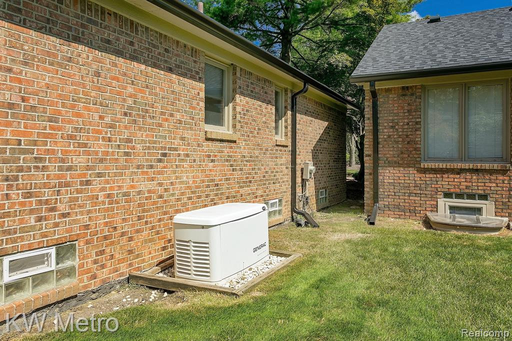 1029 STRATFORD Place, Bloomfield Hills, MI 48304 — Photo 26