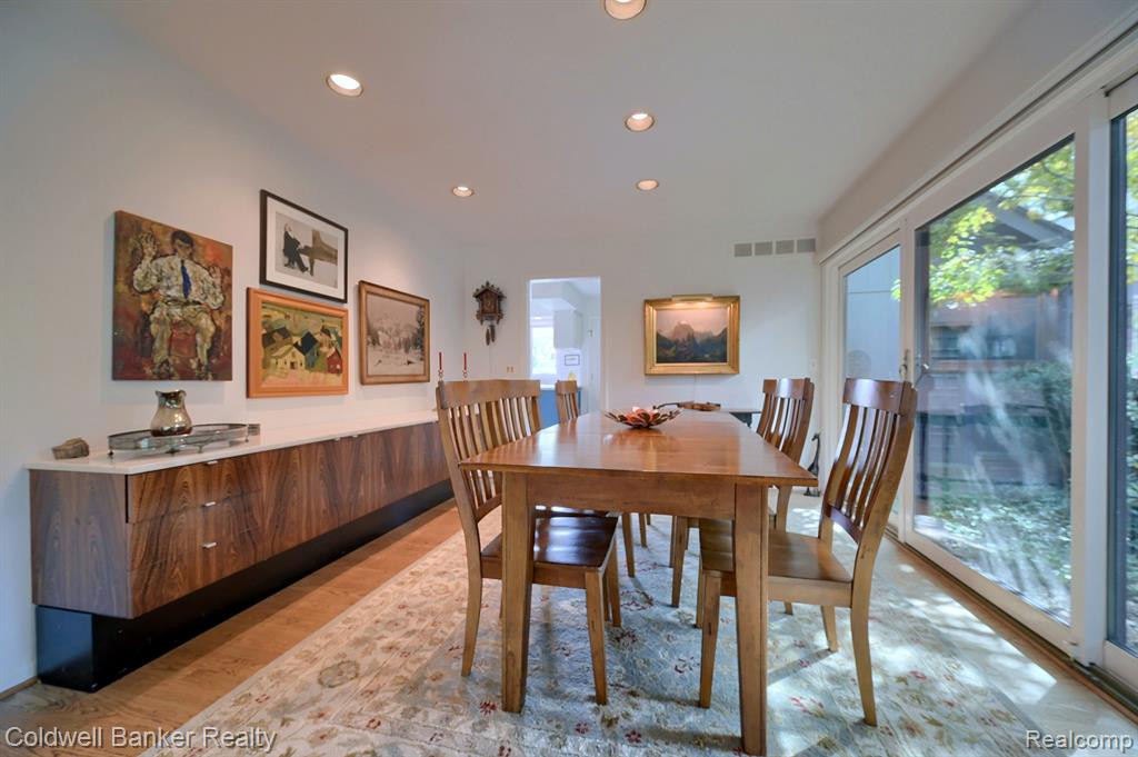 1850 PINE RIDGE Lane, Bloomfield Hills, MI 48302 — Photo 13