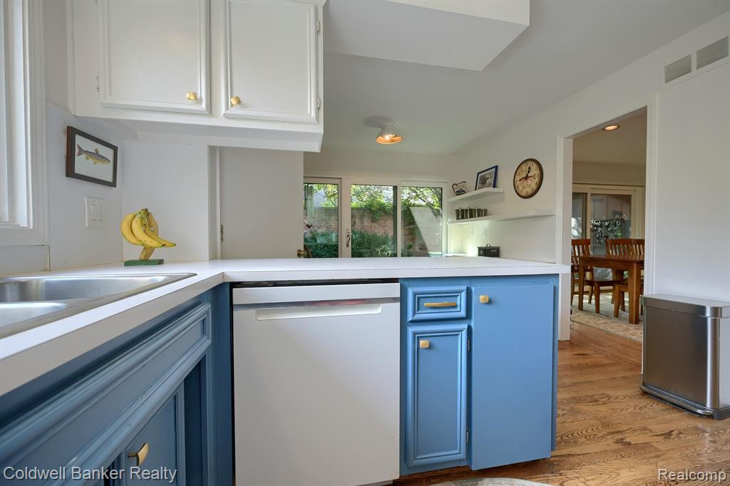 1850 PINE RIDGE Lane, Bloomfield Hills, MI 48302 — Photo 17