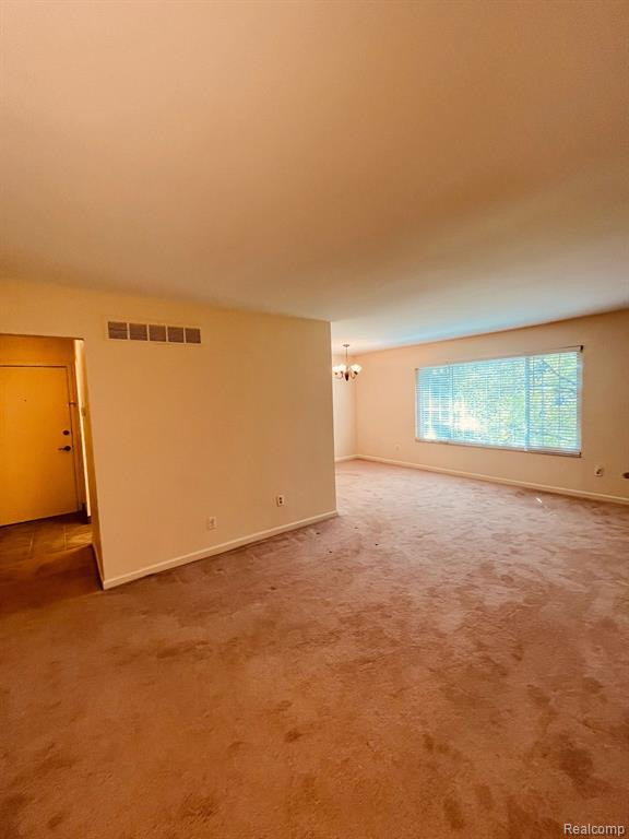 760 E FOX HILLS Drive, Bloomfield Hills, MI 48304 — Photo 6