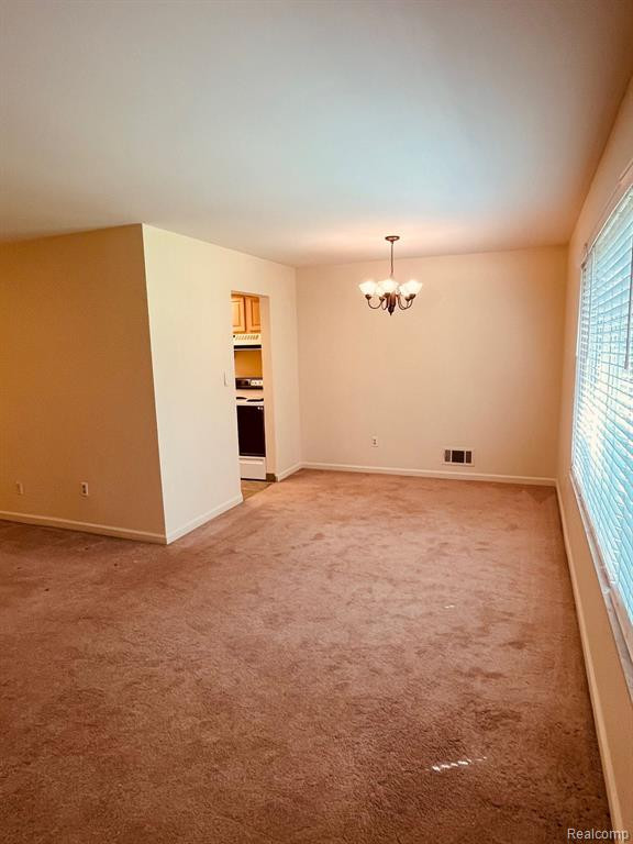 760 E FOX HILLS Drive, Bloomfield Hills, MI 48304 — Photo 9