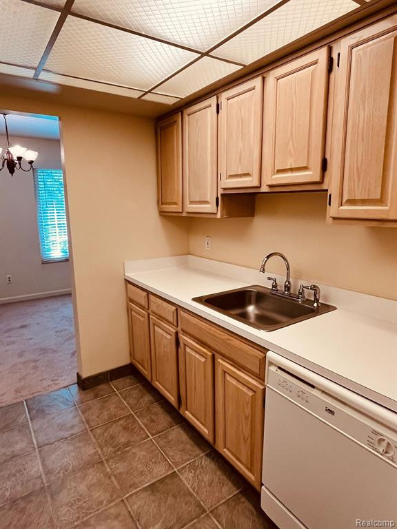 760 E FOX HILLS Drive, Bloomfield Hills, MI 48304 — Photo 14