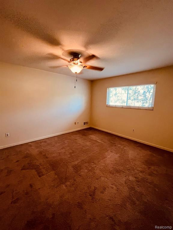 760 E FOX HILLS Drive, Bloomfield Hills, MI 48304 — Photo 15