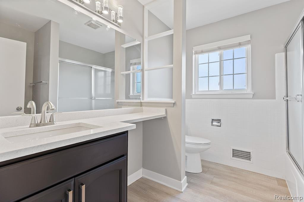 611 FOX HILLS Drive N, Bloomfield Hills, MI 48304 — Photo 19