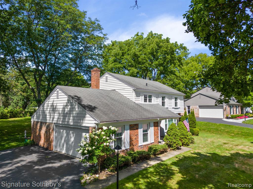 4054 ANTIQUE Lane, Bloomfield Hills, MI 48302 — Photo 3
