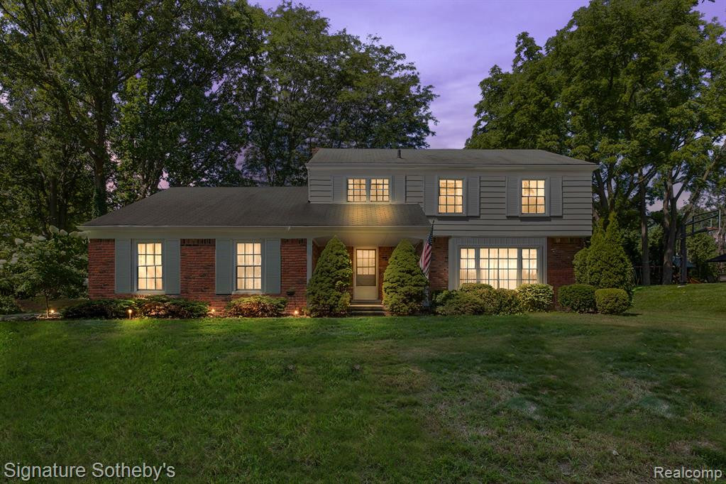 4054 ANTIQUE Lane, Bloomfield Hills, MI 48302 — Photo 57