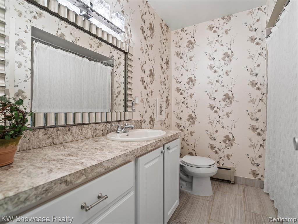 369 CONCORD Place, 4, Bloomfield Hills, MI 48304 — Photo 16
