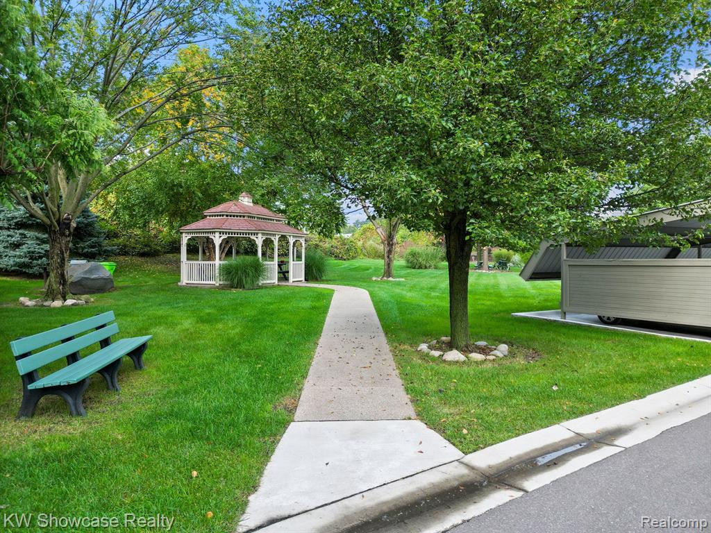369 CONCORD Place, 4, Bloomfield Hills, MI 48304 — Photo 27