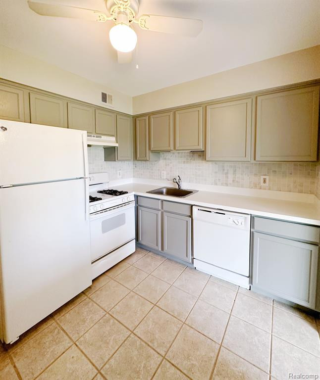 430 FOX HILLS Drive N, A-6, Bloomfield Hills, MI 48304 — Photo 8